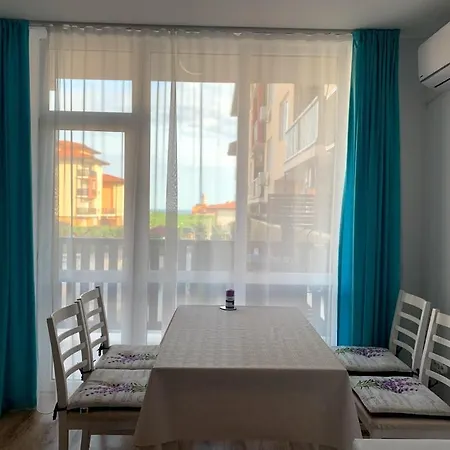 Chateau 2, With Sea View Apartment *