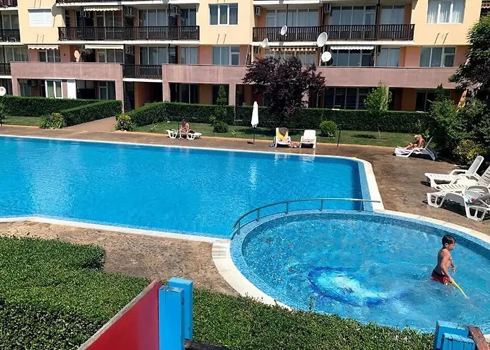 Chateau 2, With Sea View アパート *